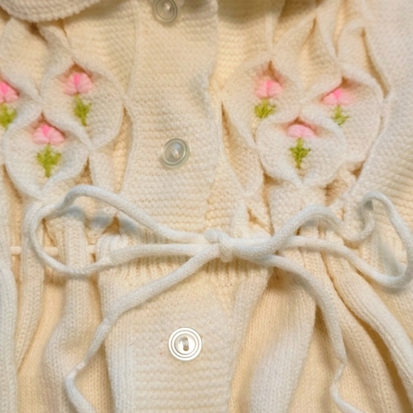 Vintage Miniatures Kids Sweater Dress Cardigan Knit Smocked Floral Flowers Girls - Picture 4 of 12